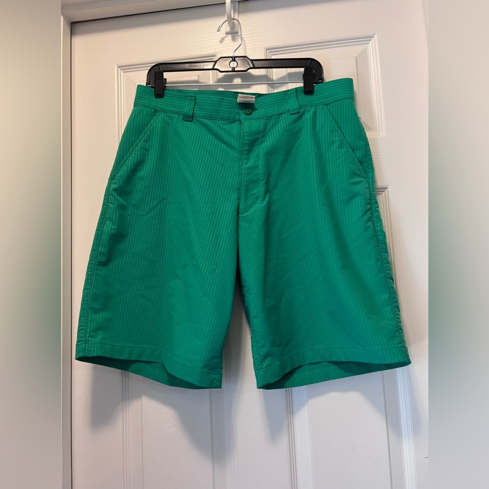 Underarmour short. - Picture 9 of 9